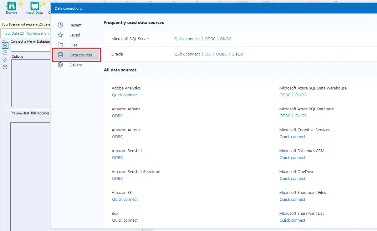 テーブルとフィールドを選択します(Salesforce を例に表示しています)。